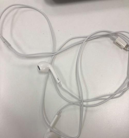 苹果6耳机音效如何？（解析苹果6耳机的音质表现与用户体验）