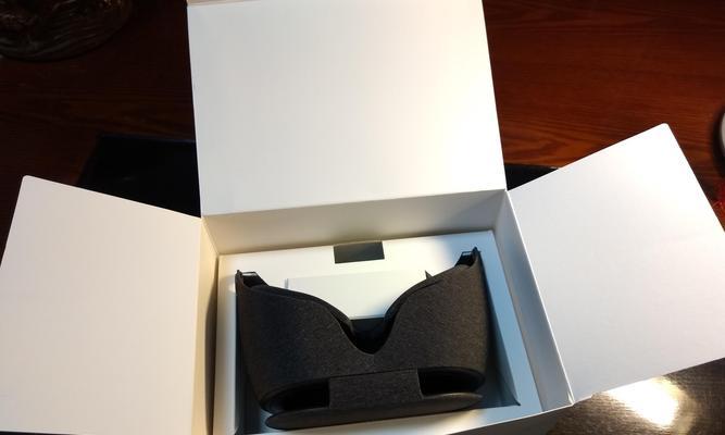 小米VR眼镜Play2的优势和用户体验分析（逼真沉浸，超值的虚拟现实体验）