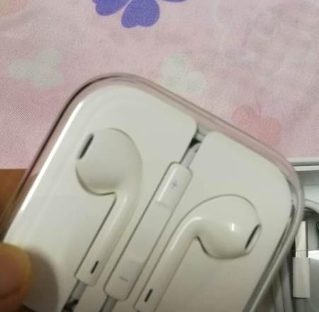 苹果6原装耳机（解析苹果6原装耳机的优势和亮点）