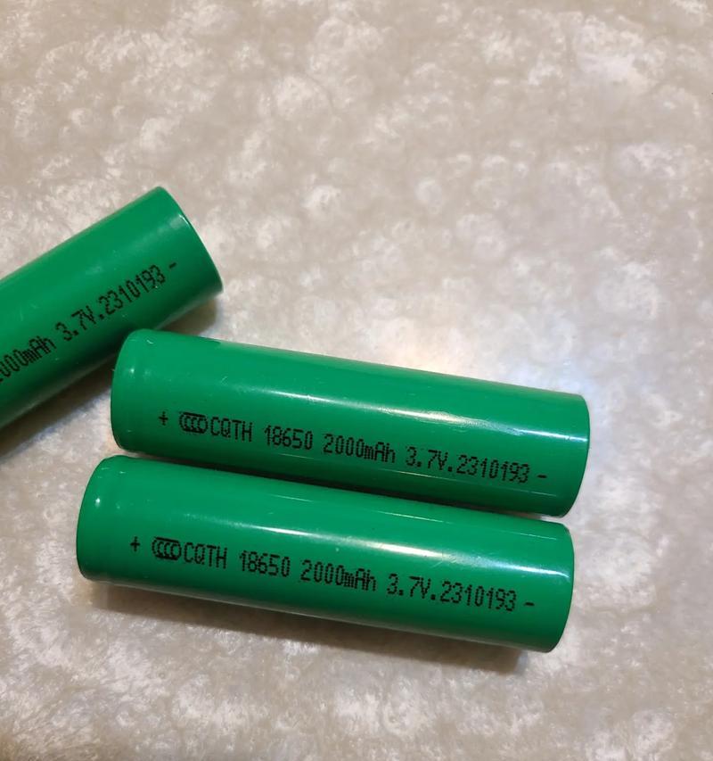 杂牌电瓶质量如何？（深入探究杂牌电瓶的性能、可靠性和使用寿命）