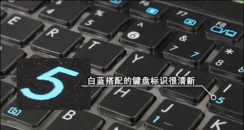 华硕A438笔记本电脑综合评测（性能强劲，外观时尚，华硕A438是您的不二选择）