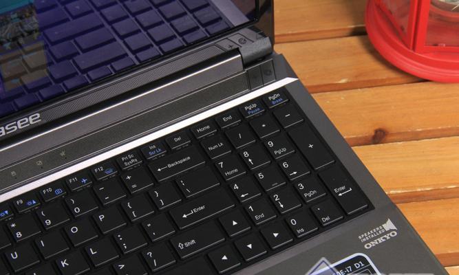 神舟战神k660E重装系统教程（一键重装系统，让神舟战神k660E重焕生机）