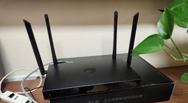 以云电脑组网方式选择错误的危害与解决方案（避免网络延迟和数据泄露，关键是正确选择云电脑供应商）